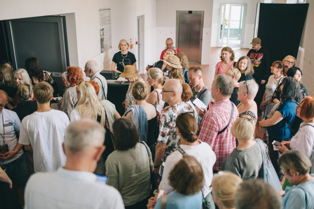 Panel (Nie)przezroczysty tłumacz, Festiwal Tłumaczy Olgi Tokarczuk. Fot. Jerzy Wypych